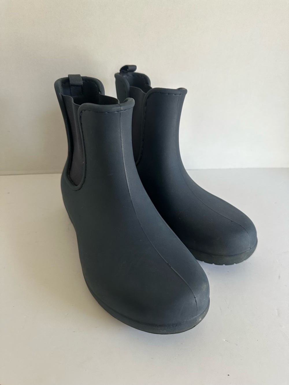 CROCS Black Rubber Sole Women's Size 8